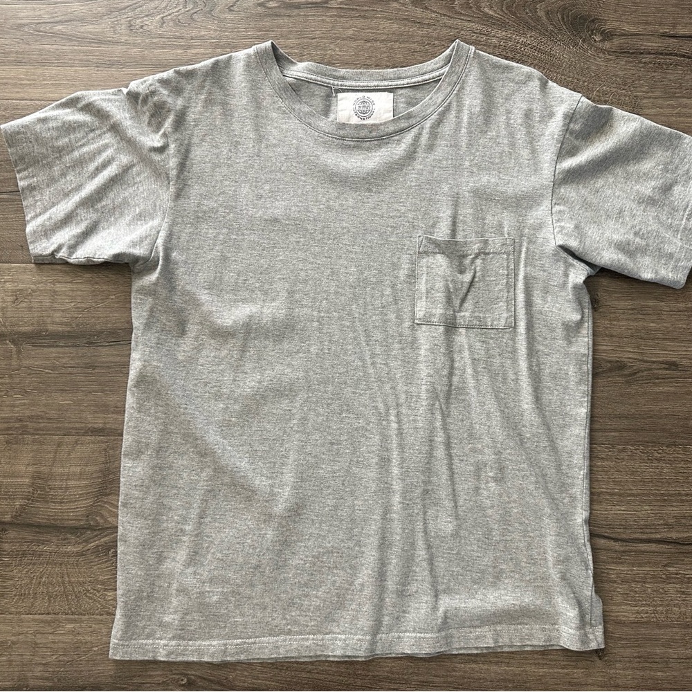 Men’s Cotton On Gray Pocket T-Shirt